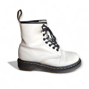 Dr Martens  Lace-Up Boots 11822 Distressed Off White Size 5 / 36